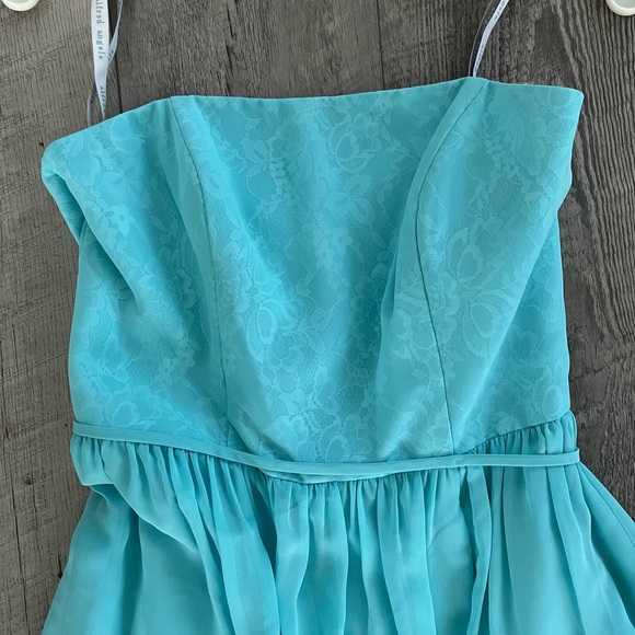 New prom, sweet 16, gown, party dress size 4 - Picture 2 of 5